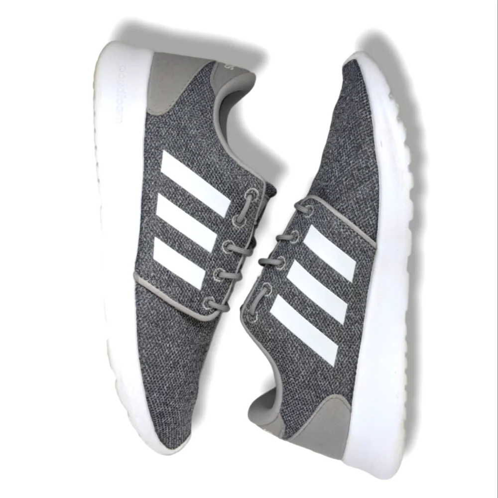adidas | Cloud Foam Grey & White Knit Lace-Up Running Shoes Women's Size 8 - Picture 3 of 5
